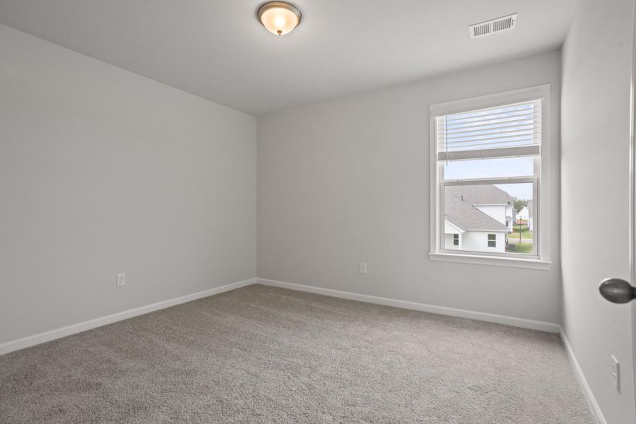 Spacious, unfurnished interior of a new home in The Pier South, Seneca (Image 28). Spacious, unfurnished interior of a new home in The Pier South, Seneca (Image 28).