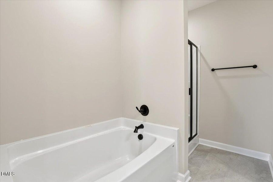 31-3696 Drew Farmer Rd-31