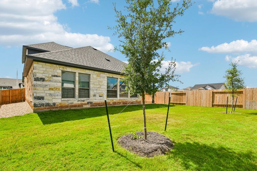 Exterior details and patio area of a home in Persimmon, Buda (Image 3).