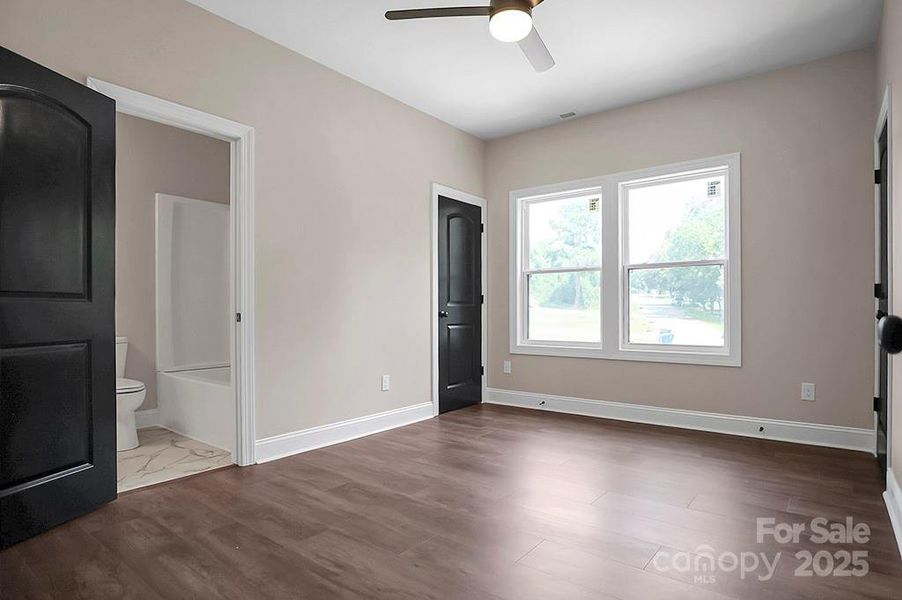 Spacious, unfurnished interior of a new home in , Shelby (Image 15).