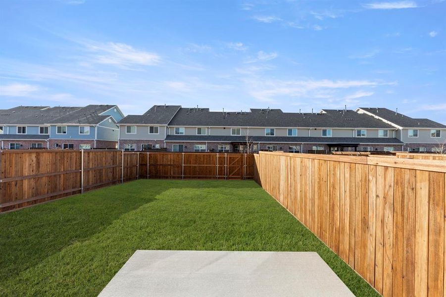 25. 704 Prosper - Patio