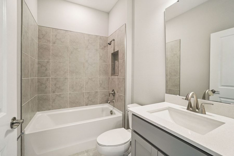 Representative furnished interior of a home built from the Juno by William Ryan Homes in Myers Estates, Seffner (Image 9).