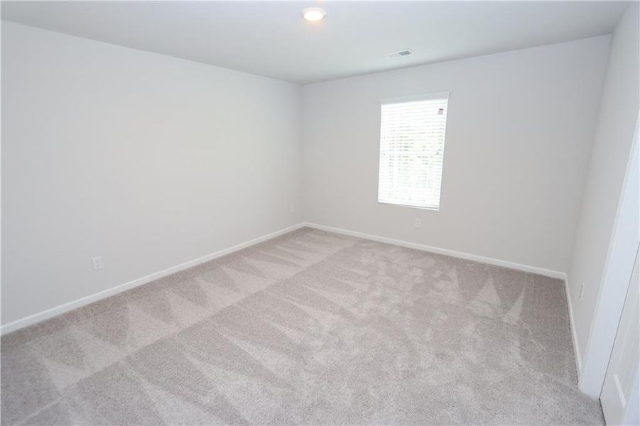 Spacious, unfurnished interior of a new home in , Conyers (Image 10).