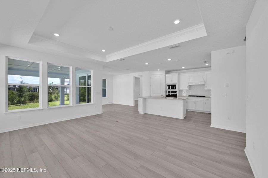 Spacious, unfurnished interior of a new home in Del Webb Nocatee, Ponte Vedra (Image 30).
