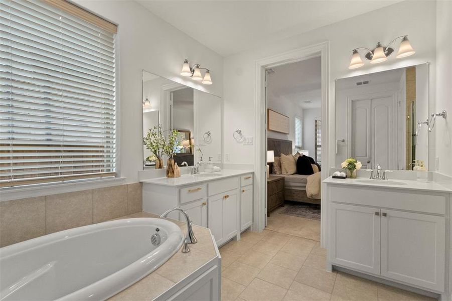 Furnished interior view inside a new home in Mustang Lakes 74', Celina (Image 14).