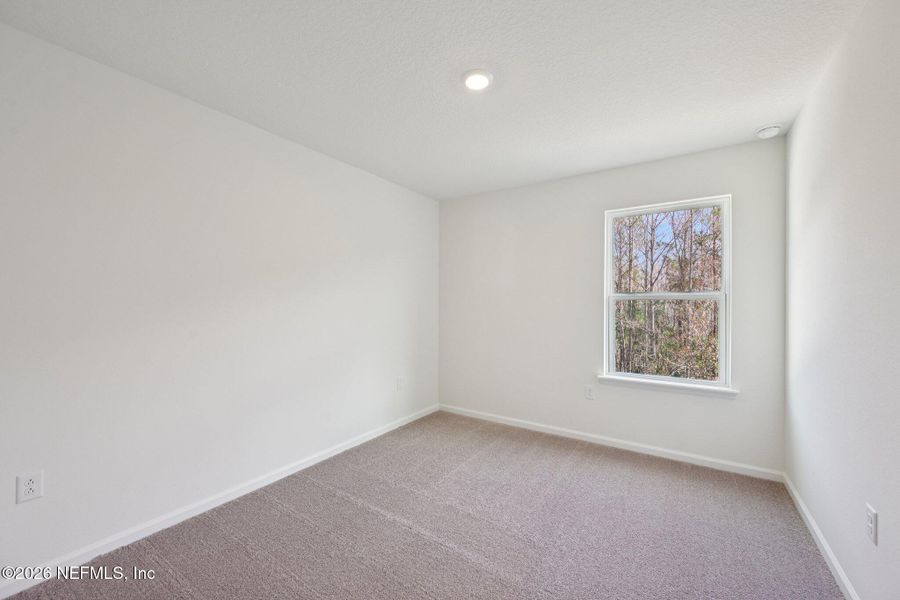 Spacious, unfurnished interior of a new home in Panther Creek, Jacksonville (Image 25).
