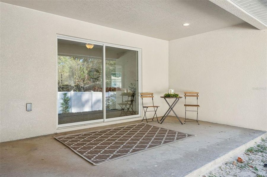Exterior details and patio area of a home in , Orange City (Image 2).