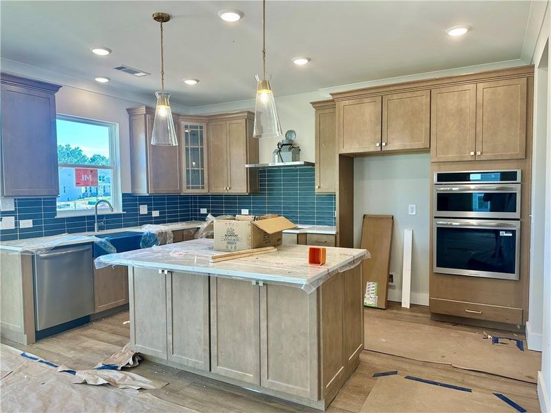 Furnished interior view inside a new home in Twin Lakes, Hoschton (Image 7).
