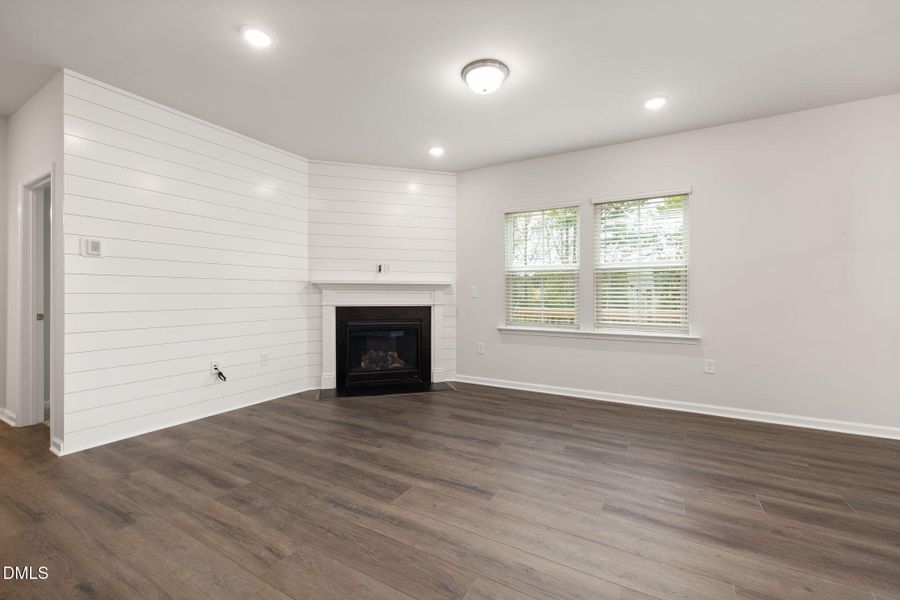 PRO HAMPTON LOT #77 PIC (12)