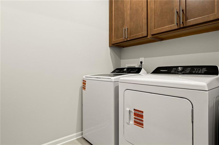 Close-up of interior finishes inside a home in Watermist at Mirror Lake, Villa Rica (Image 9).