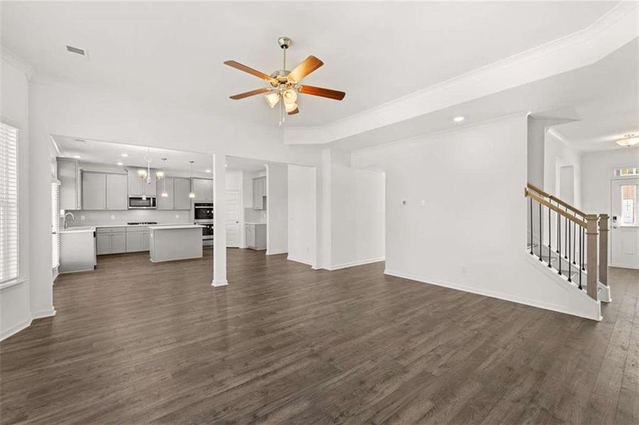 Spacious, unfurnished interior of a new home in Water Oak Estates, Lawrenceville (Image 26).