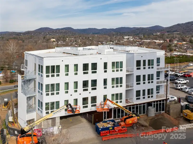 Condo located in Asheville, NC showcasing its design and architecture (Image 33).
