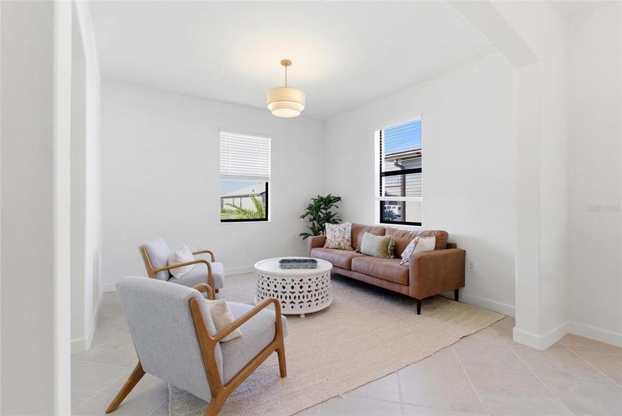 Furnished interior view inside a new home in , Bradenton (Image 14).