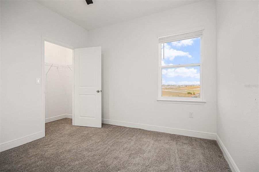 Spacious, unfurnished interior of a new home in Hills of Minneola, Minneola (Image 13).