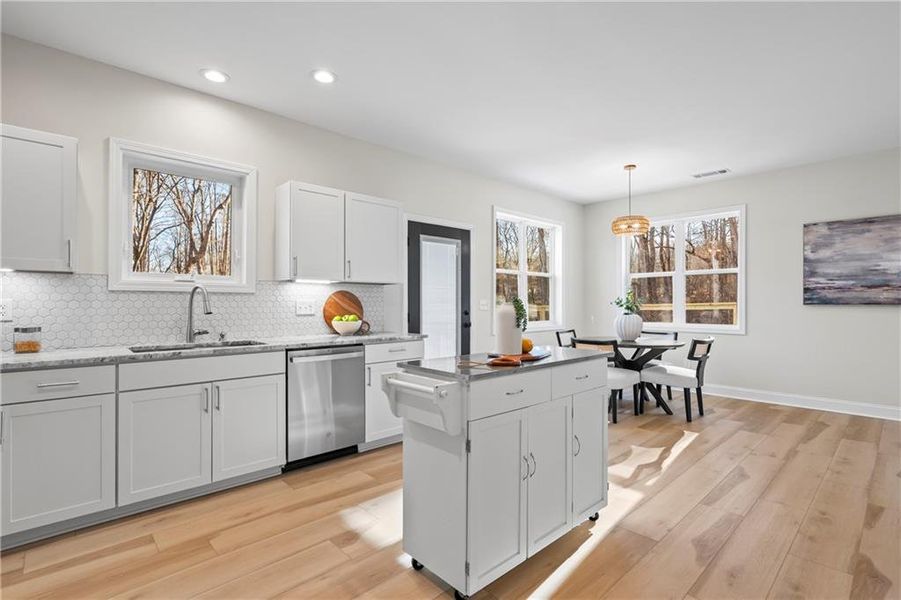 Furnished interior view inside a new home in , Gainesville (Image 15).