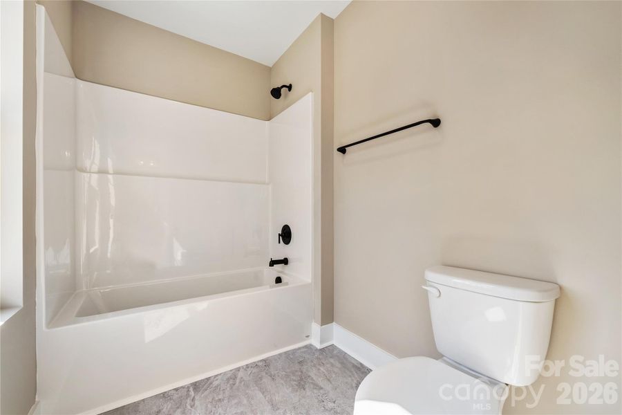 Image 36 of a home in .