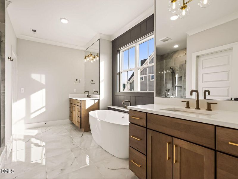 026-1280x960-bathroom