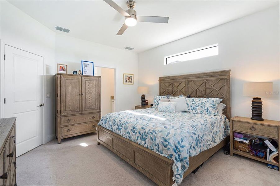 Furnished interior view inside a new home in , Bradenton (Image 29).