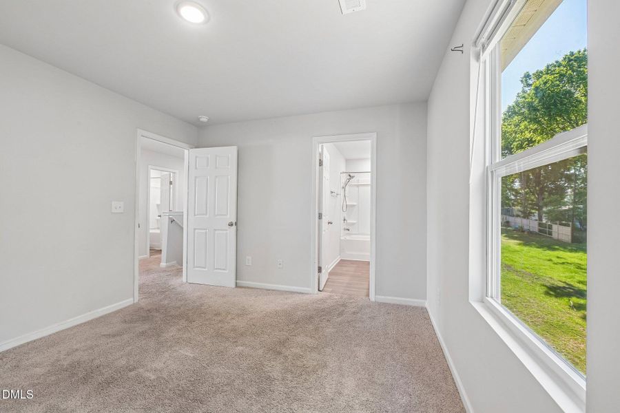 24-web-or-mls-Keith Pl-S0505-024