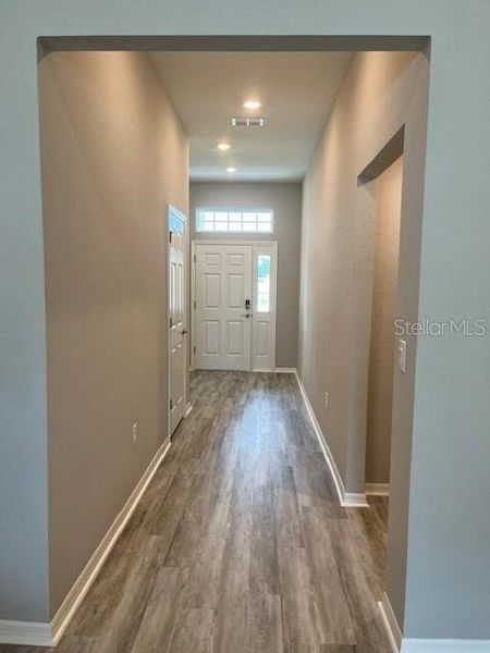 Spacious, unfurnished interior of a new home in Copperleaf, Ocala (Image 7).