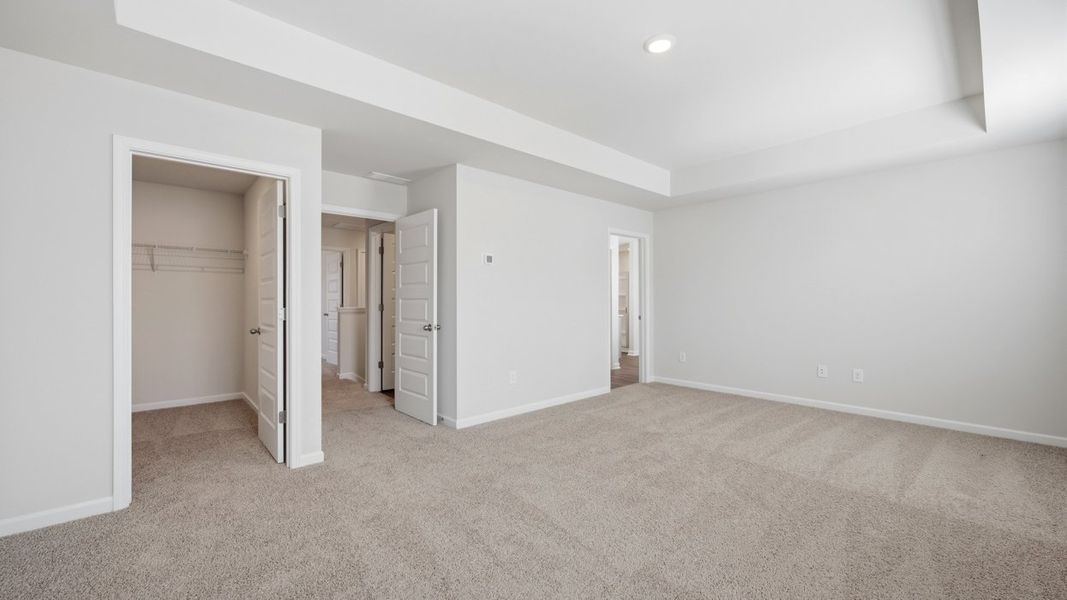 Representative unfurnished interior of a home built from the Flora by D.R. Horton in Fox Crossing, Griffin (Image 21).