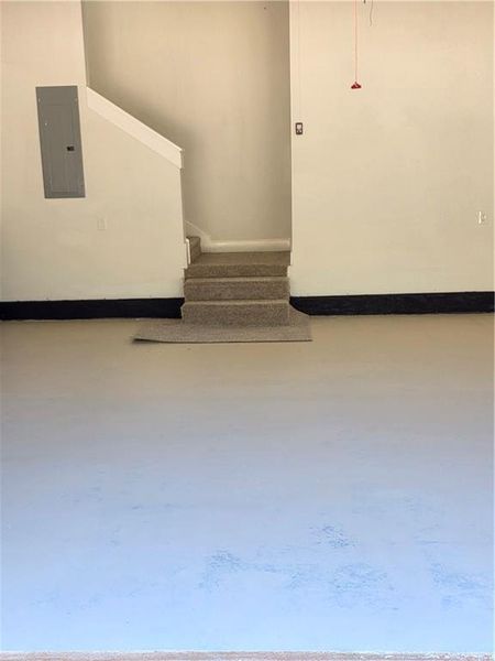Image 60 of a home in .