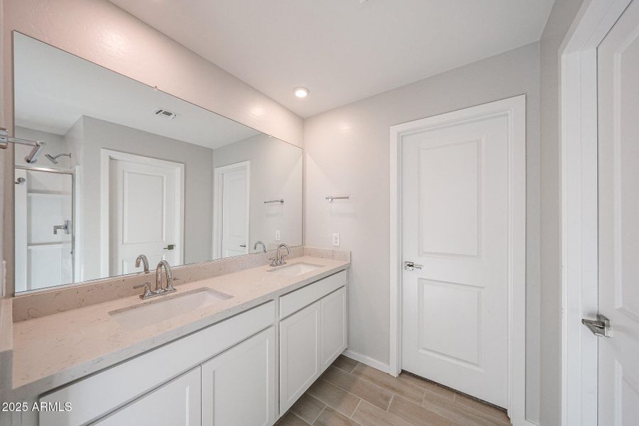 34_2-story-home-with-view_for-sale_Arizo