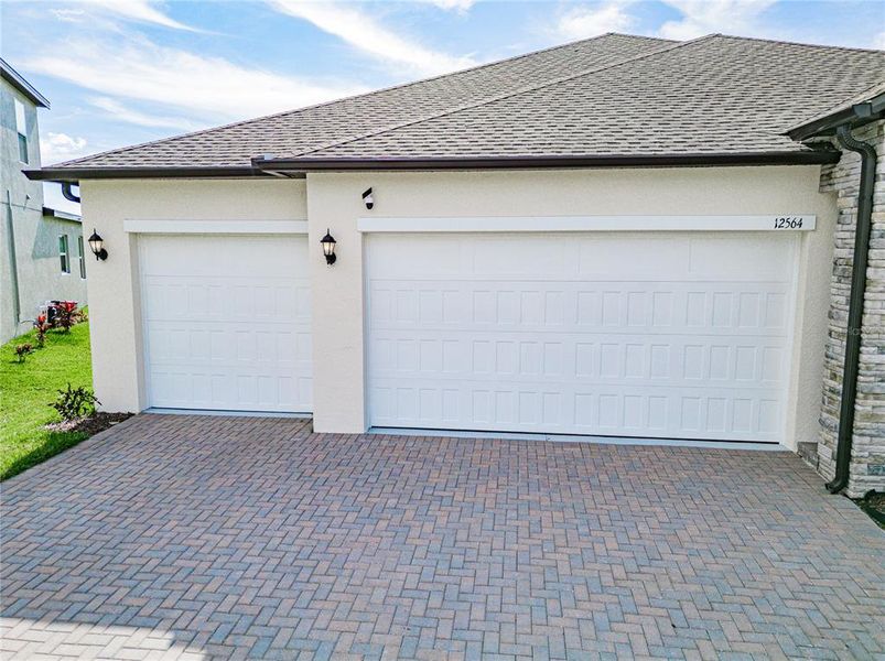 Exterior details and patio area of a home in Triple Creek: The Executives, Riverview (Image 19).