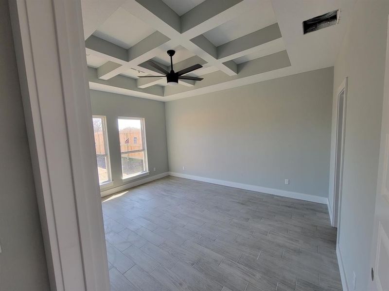 Image 10 of a home in .