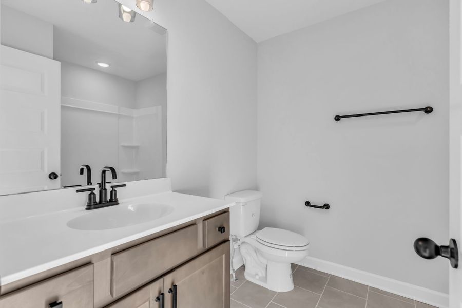 Furnished interior view inside a new home in Oxford Station, Gallatin (Image 11).