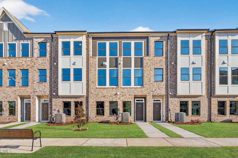 2-web-or-mls-DSC03023 2-web-or-mls-DSC03023