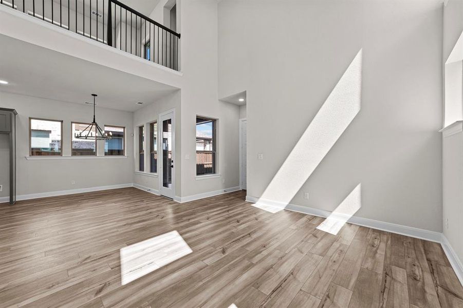 Spacious, unfurnished interior of a new home in Mantua Point Gardens, Van Alstyne (Image 18).