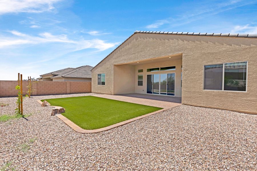 Exterior details and patio area of a home in Saguaro Reserve II, Marana (Image 13).
