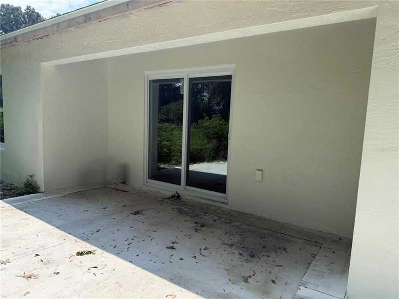 Exterior details and patio area of a home in , Ocala (Image 1). Exterior details and patio area of a home in , Ocala (Image 1).