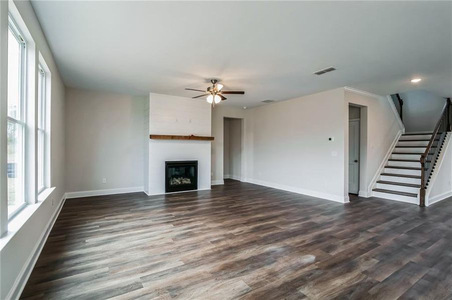 Spacious, unfurnished interior of a new home in Maddox Landing, Hoschton (Image 12).