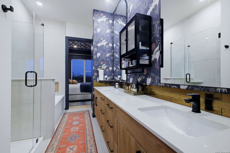 Furnished interior view inside a new home in Grayson House, San Antonio (Image 39). Furnished interior view inside a new home in Grayson House, San Antonio (Image 39).