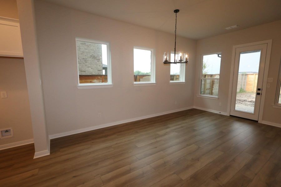 Spacious, unfurnished interior of a new home in Legacy - Retreat Collection, League City (Image 25).