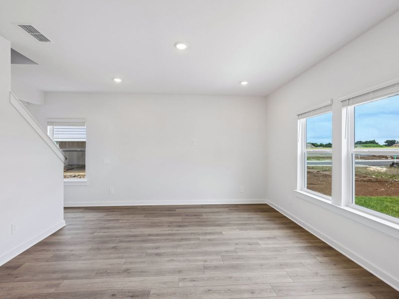 Spacious, unfurnished interior of a new home in Avery Farms - Ridge Series, Murfreesboro (Image 9). Spacious, unfurnished interior of a new home in Avery Farms - Ridge Series, Murfreesboro (Image 9).
