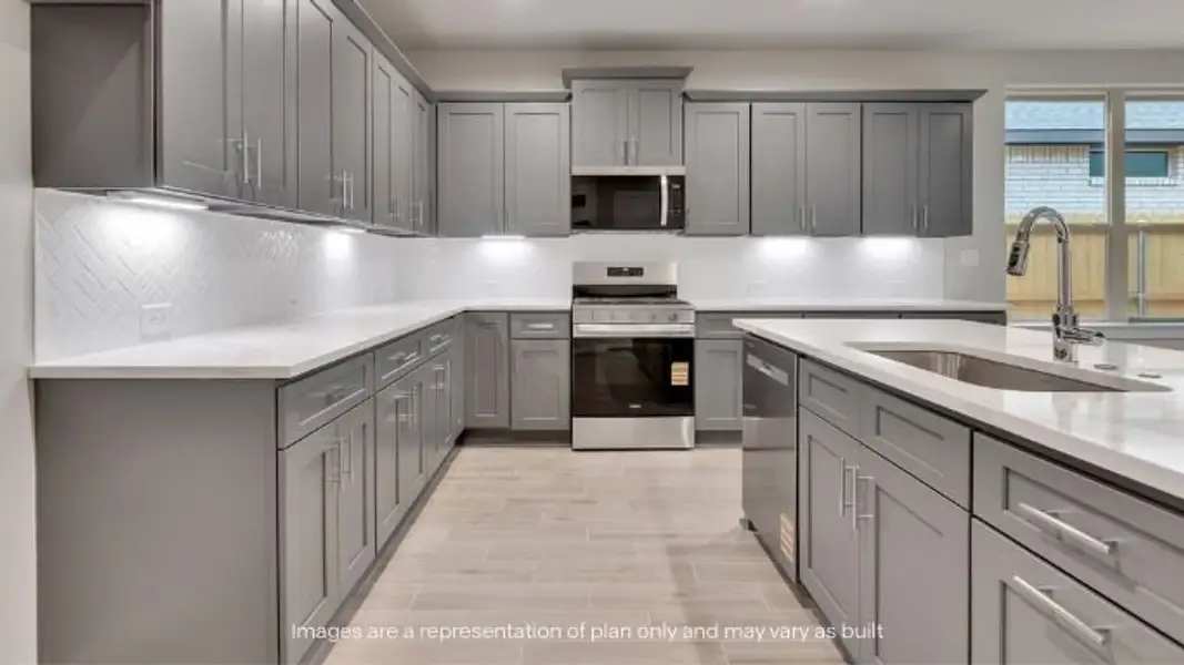 Furnished interior view inside a new home in Homestead at Parks Bell Ranch, Odessa (Image 4).