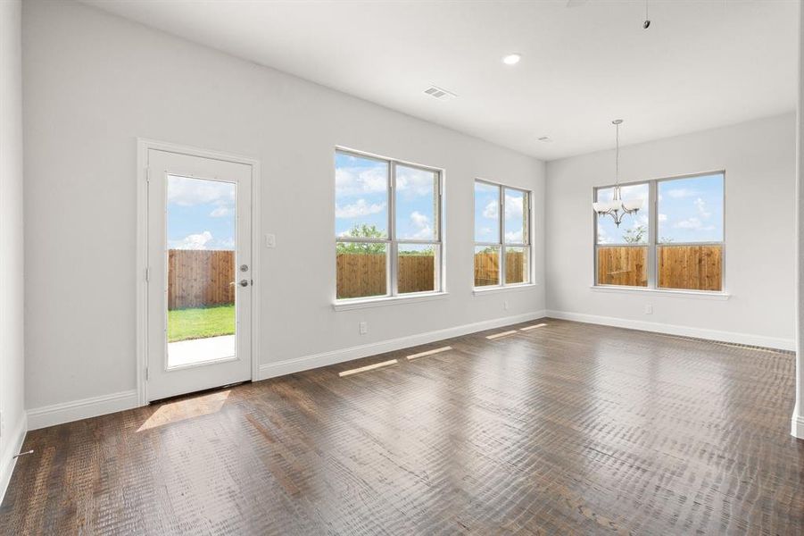 Spacious, unfurnished interior of a new home in , Venus (Image 20). Spacious, unfurnished interior of a new home in , Venus (Image 20).