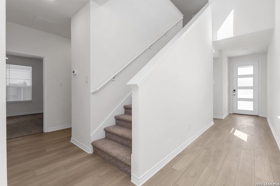 Spacious, unfurnished interior of a new home in The Granary - Heritage Collection, San Antonio (Image 22).