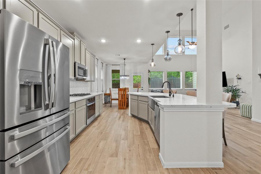 Furnished interior view inside a new home in The Commons at Sedona, League City (Image 8).