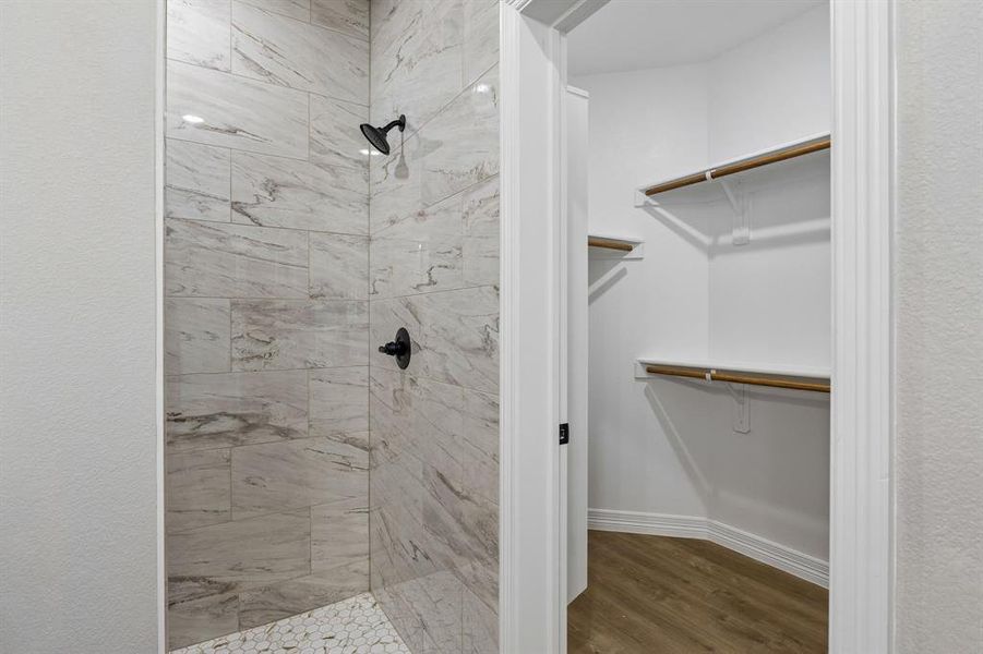 Image 34 of a home in .