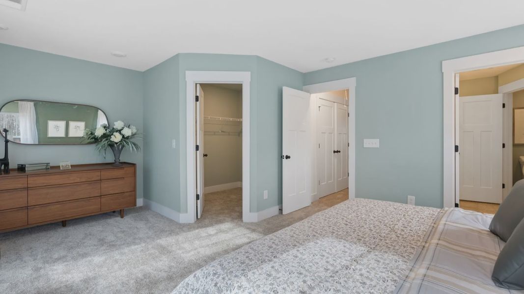 Furnished interior view inside a new home in Saluda Crossing, Piedmont (Image 22). Furnished interior view inside a new home in Saluda Crossing, Piedmont (Image 22).