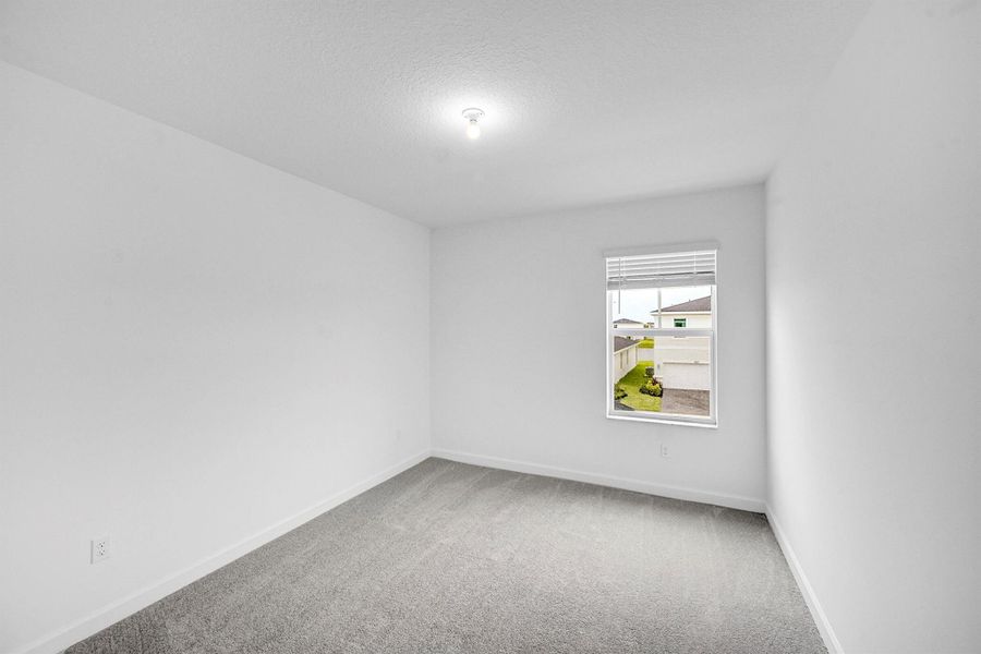 Spacious, unfurnished interior of a new home in Seagrove: The Indies, Fort Pierce (Image 9).