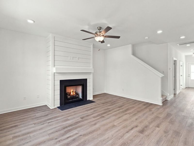 Spacious, unfurnished interior of a new home in Calista Farms, White House (Image 37).