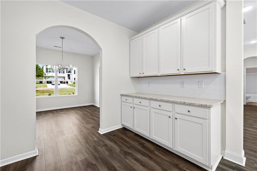 Furnished interior view inside a new home in , Villa Rica (Image 8).