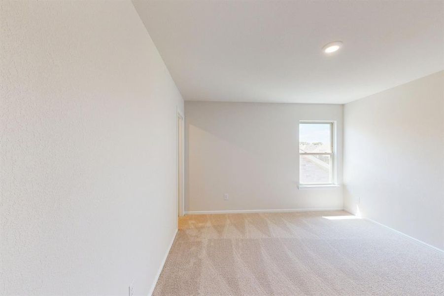 Image 42 of a home in Forest Park. Image 42 of a home in Forest Park.