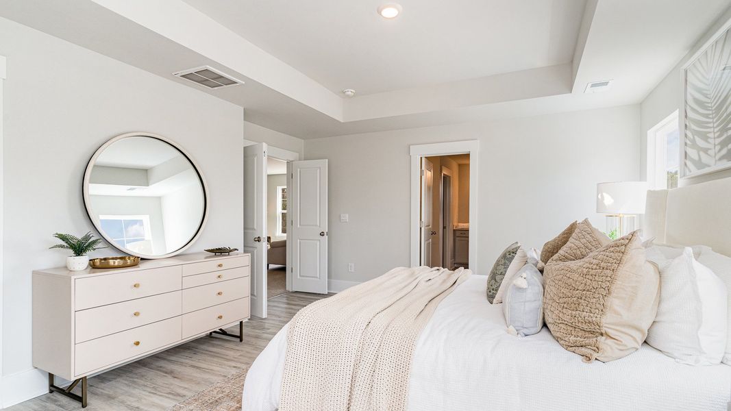 Furnished interior view inside a new home in Heron Pointe, Myrtle Beach (Image 8).
