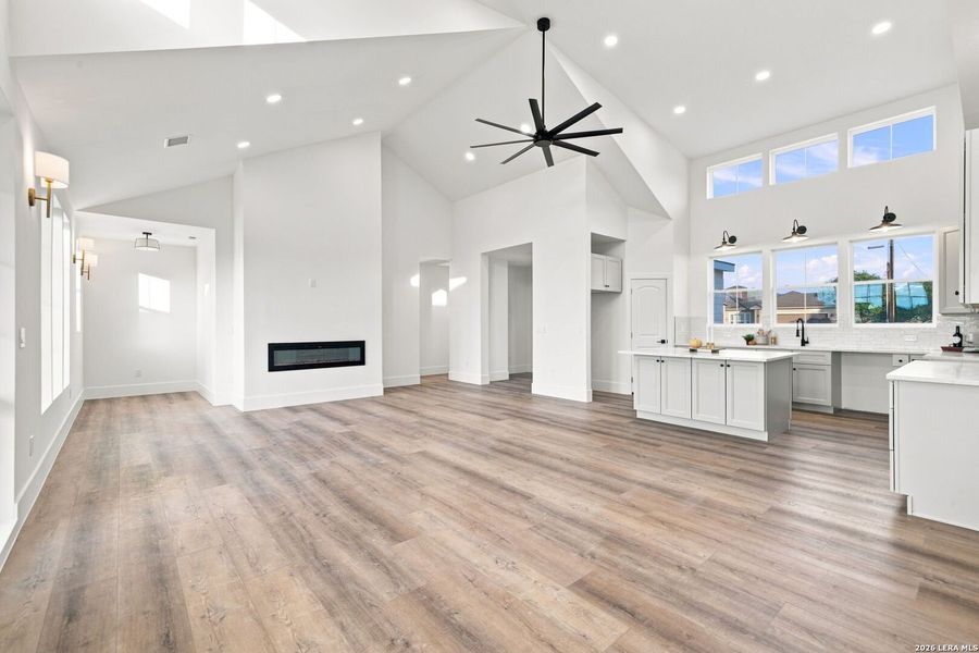 Spacious, unfurnished interior of a new home in , Bandera (Image 28). Spacious, unfurnished interior of a new home in , Bandera (Image 28).